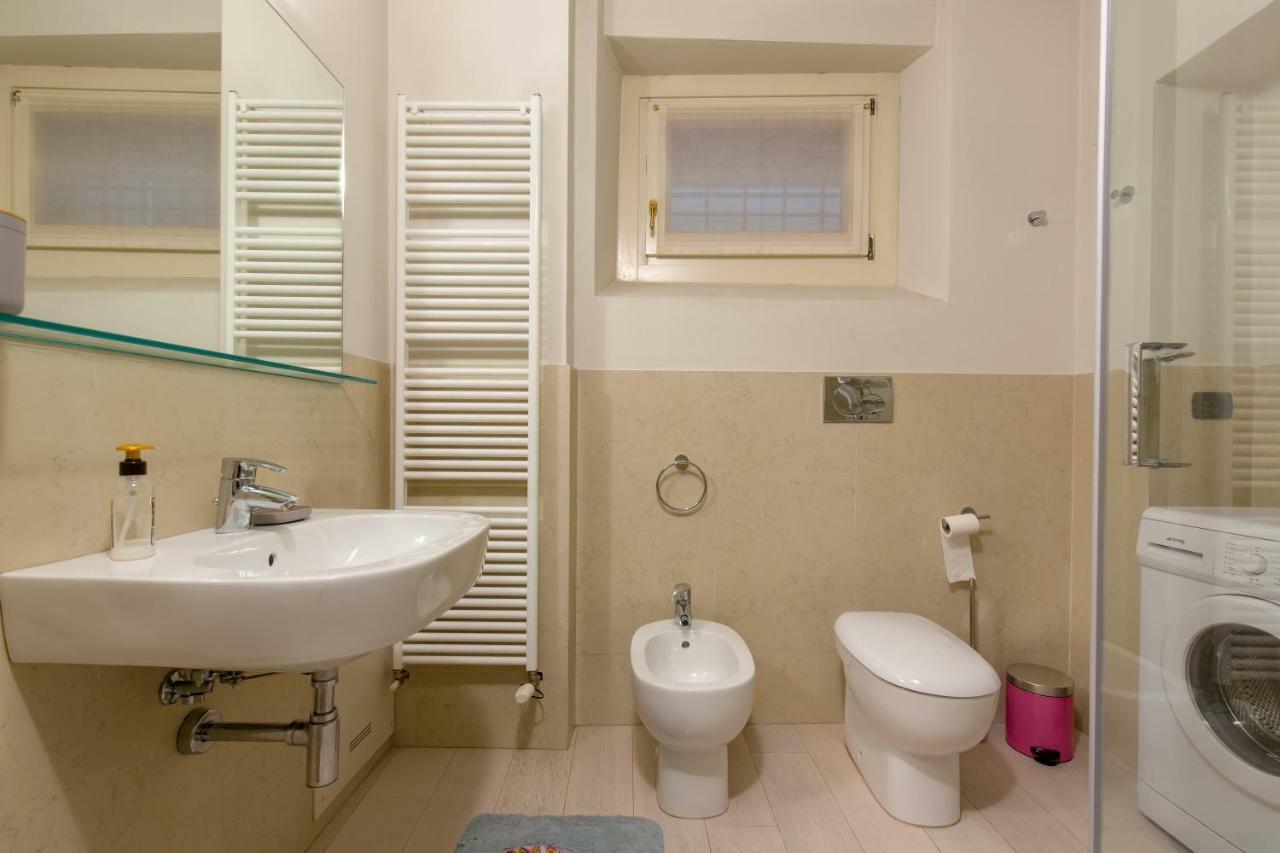 Dimora Paletta Dai Pre Apartment Verona Bagian luar foto